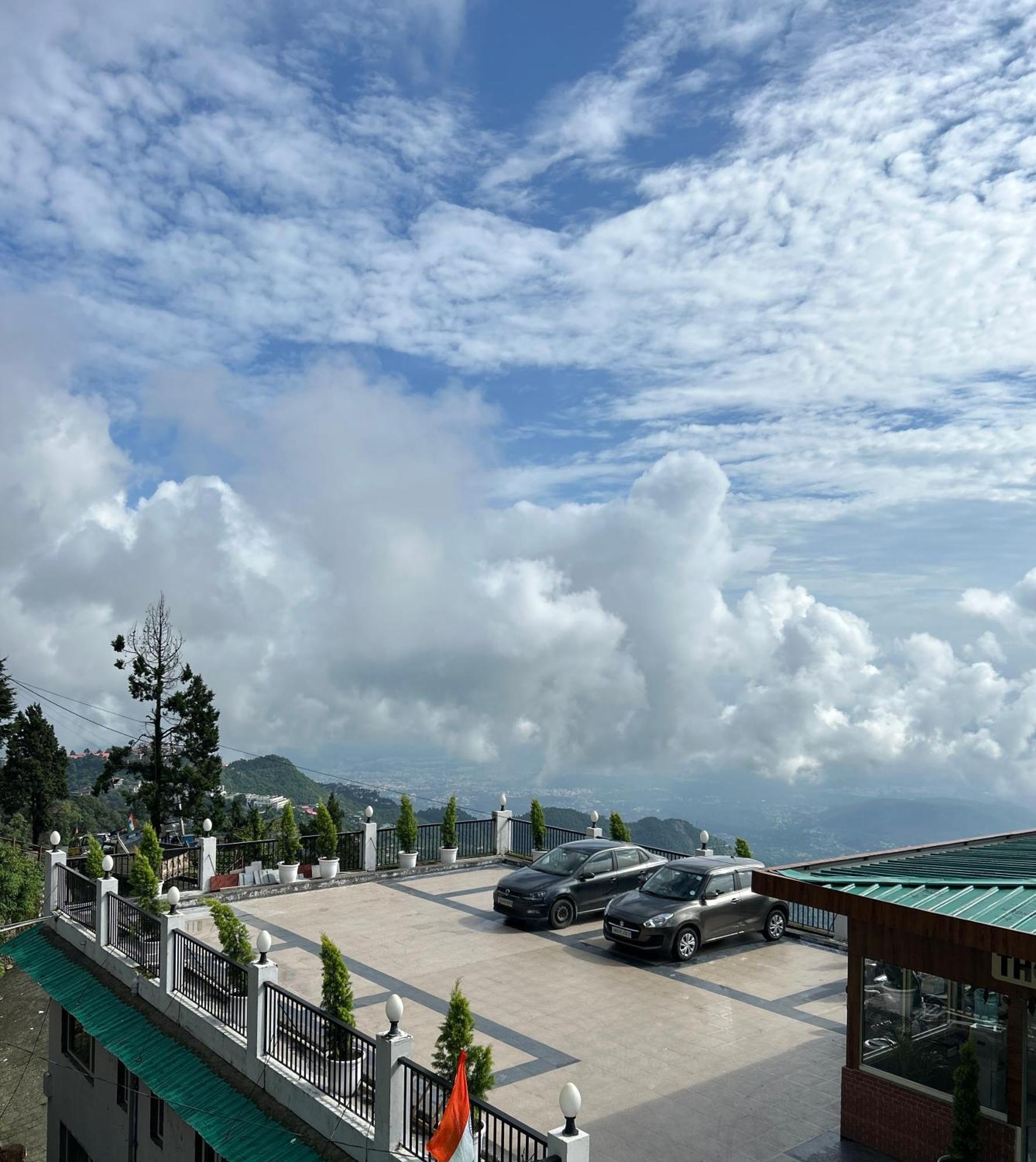 Ab'S Abode-A Boutique Hotel Mussoorie Eksteriør bilde