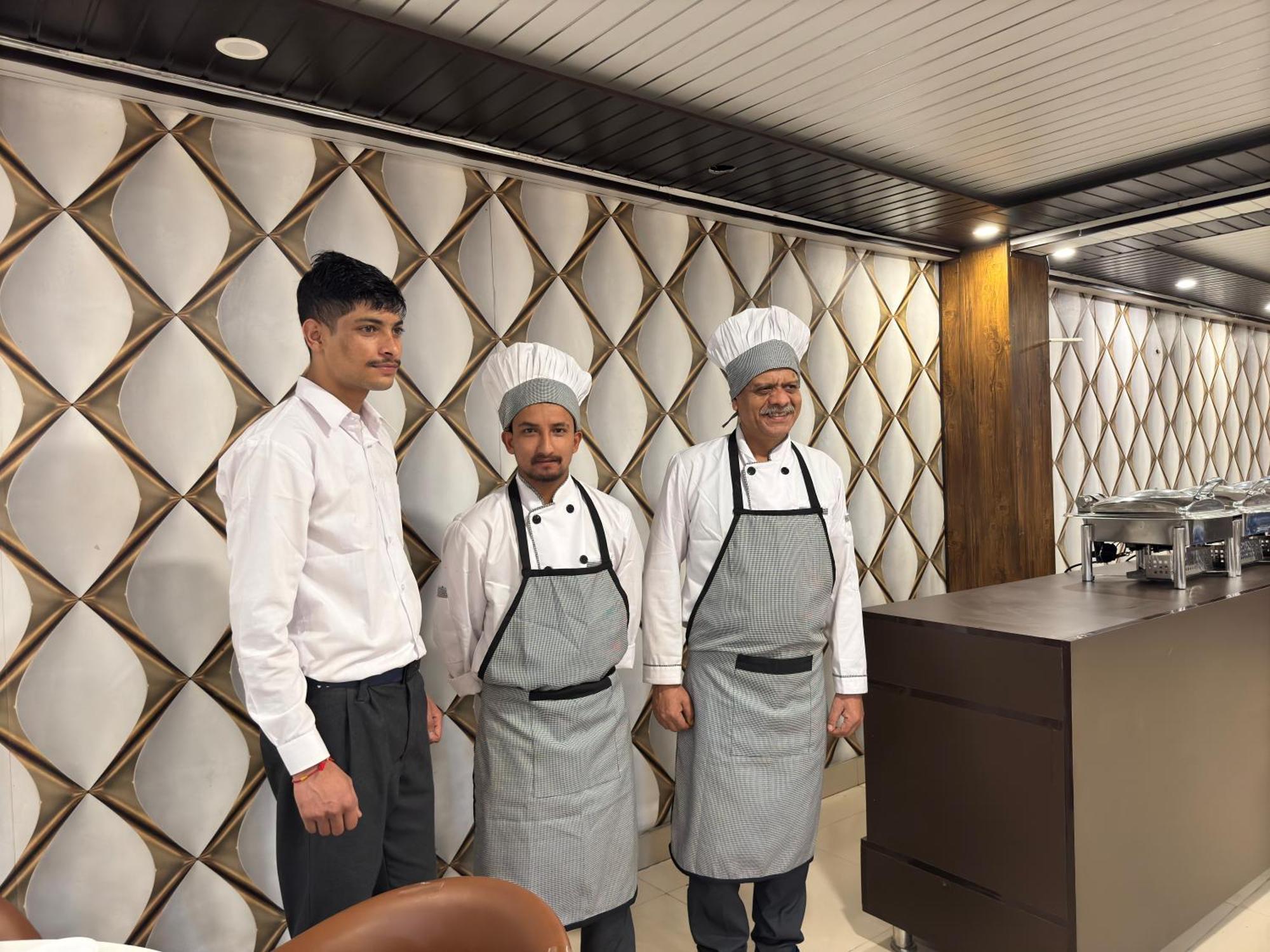Ab'S Abode-A Boutique Hotel Mussoorie Eksteriør bilde